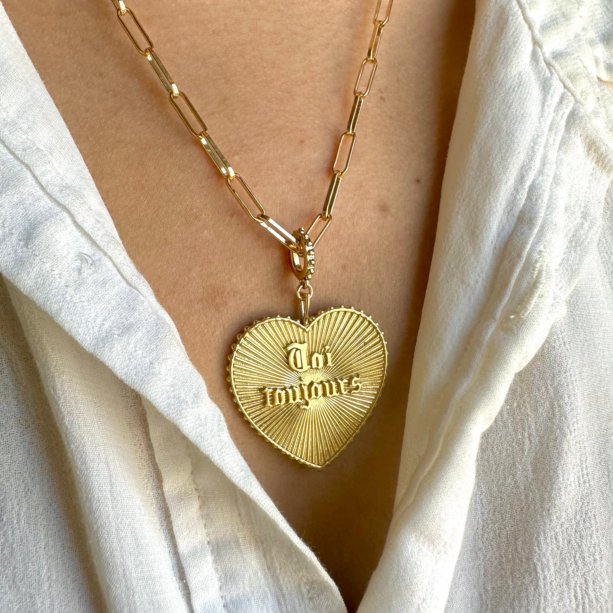 Load image into Gallery viewer, Toi Toujours Charm Necklace