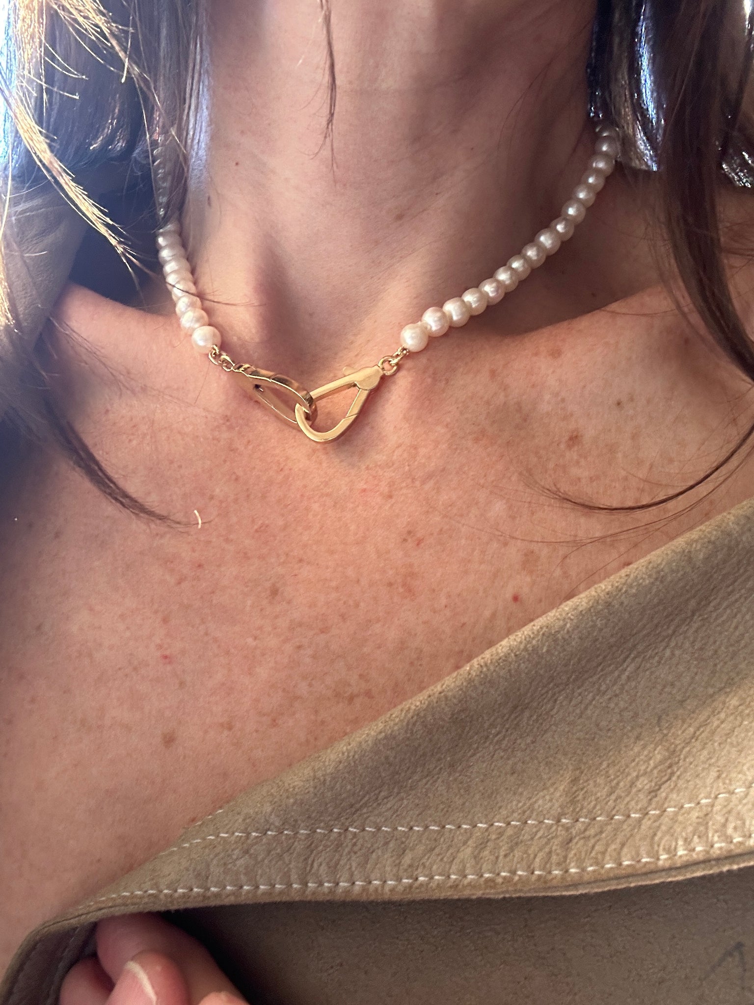 Load image into Gallery viewer, MEGA LOVE LOCK PEARL NECKLACE