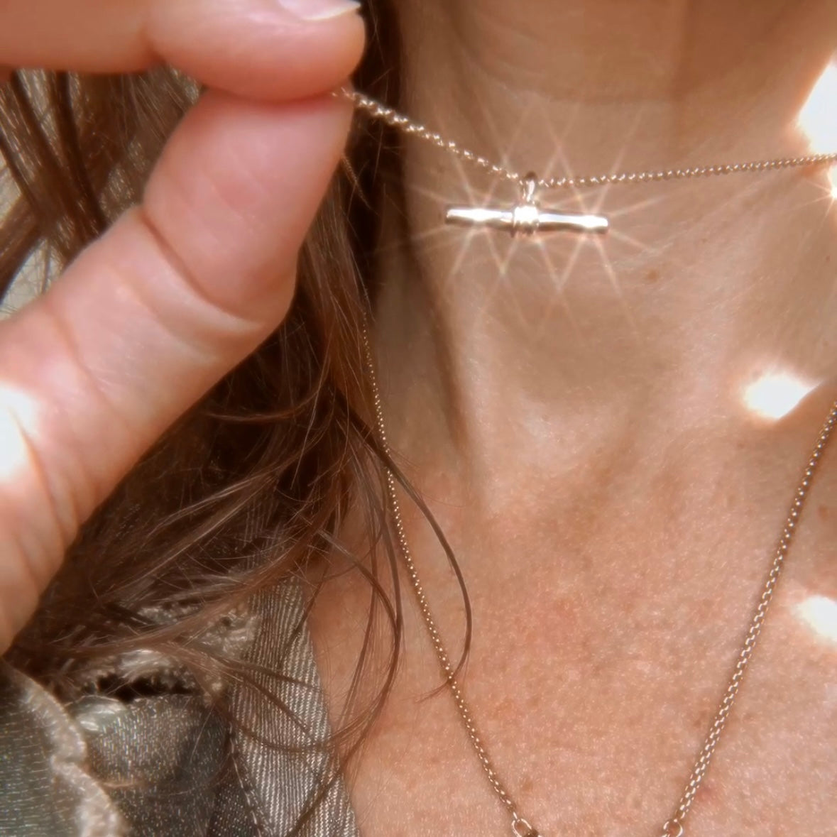 Load image into Gallery viewer, The Mini Bar Necklace
