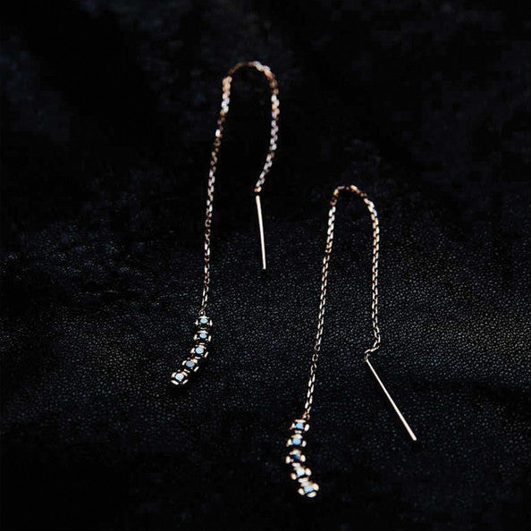 Load image into Gallery viewer, 5 Roses Threader Earrings